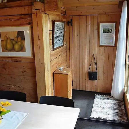 Saanenmoser Sleeps 6 Wifi Hornkessel