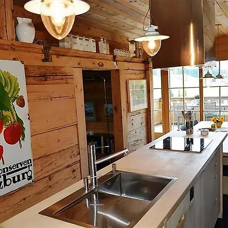 Saanenmoser Sleeps 6 Wifi * Hornkessel