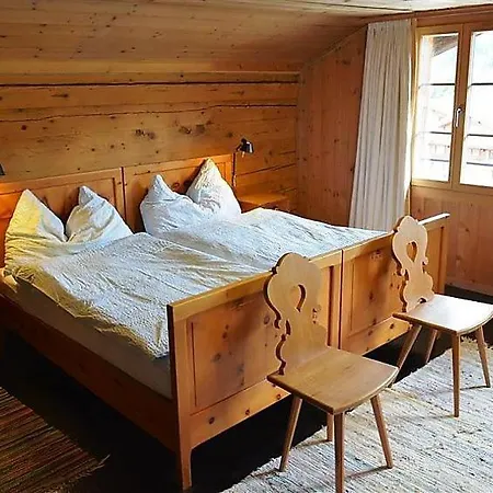 Saanenmoser Sleeps 6 Wifi شقة *
