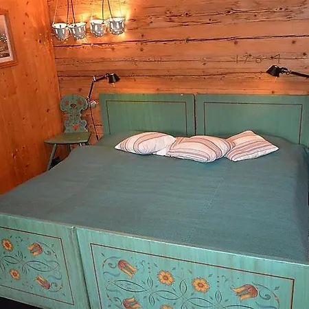 Saanenmoser Sleeps 6 Wifi Hornkessel